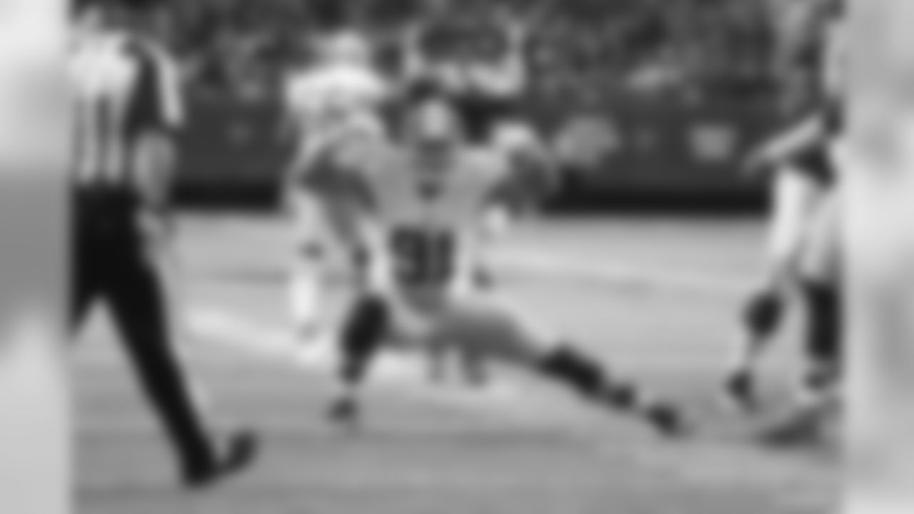 LB Ryan Kerrigan: 887 Snaps