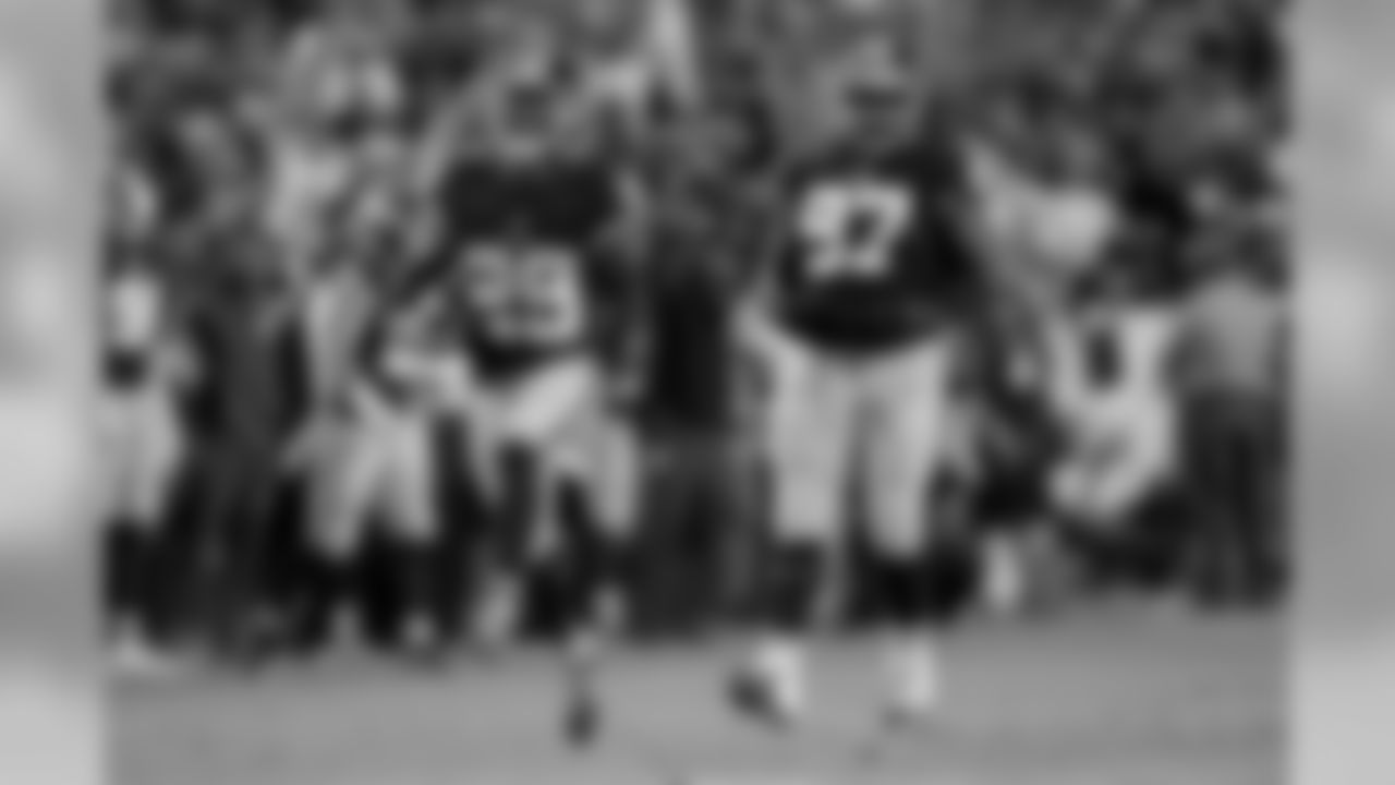 CB Kendall Fuller - 161 Snaps
