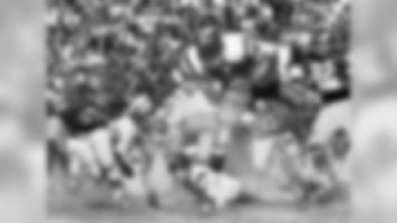 Charley Taylor (1964-1977) -- 649 Receptions