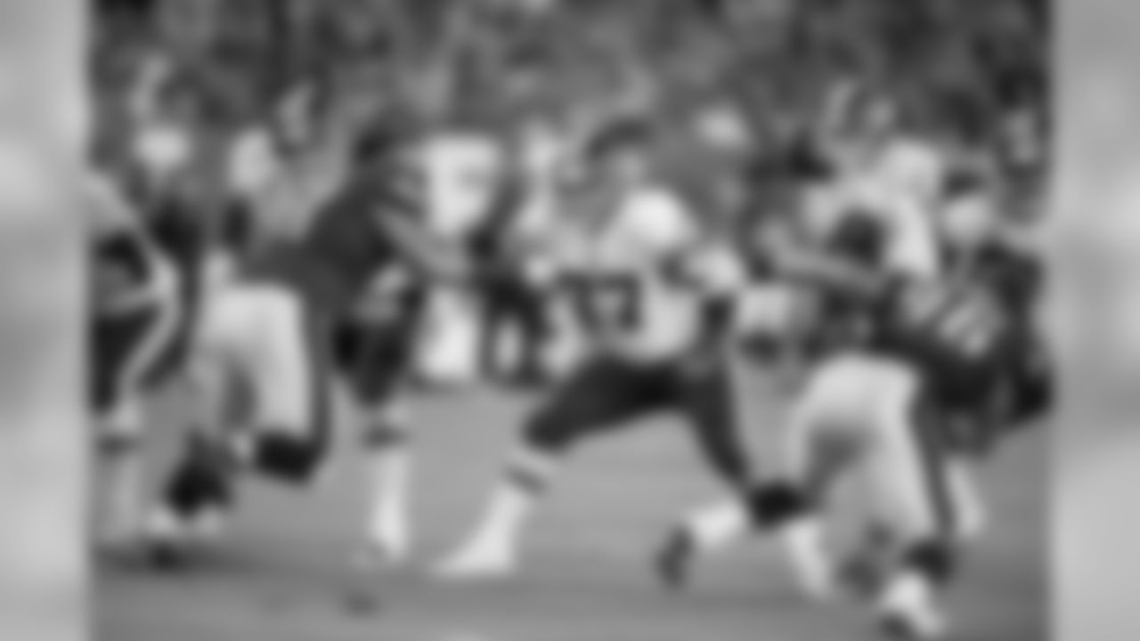 LG Shawn Lauvao - 531 Snaps