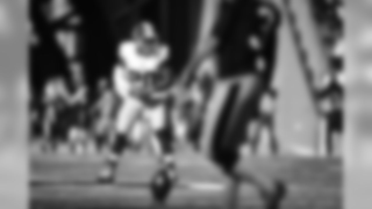 S Jeron Johnson: 253 Snaps