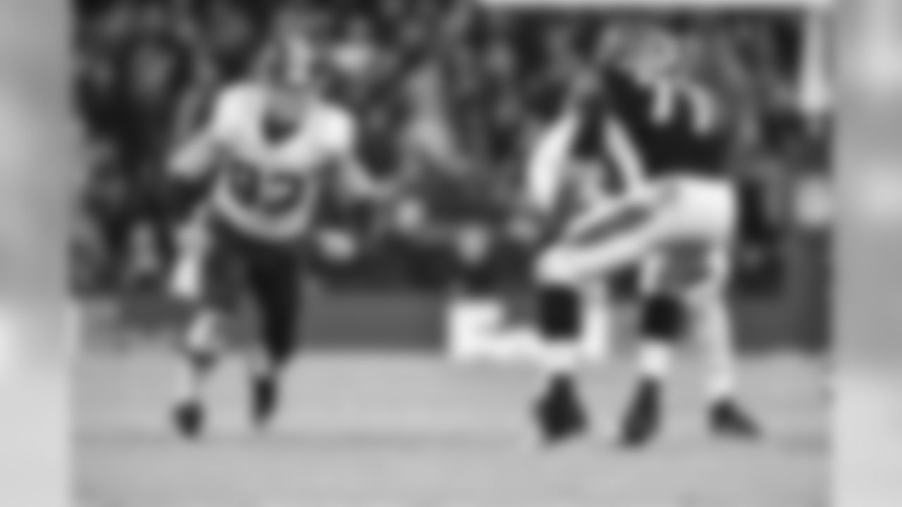 LB Trent Murphy - 675 Snaps