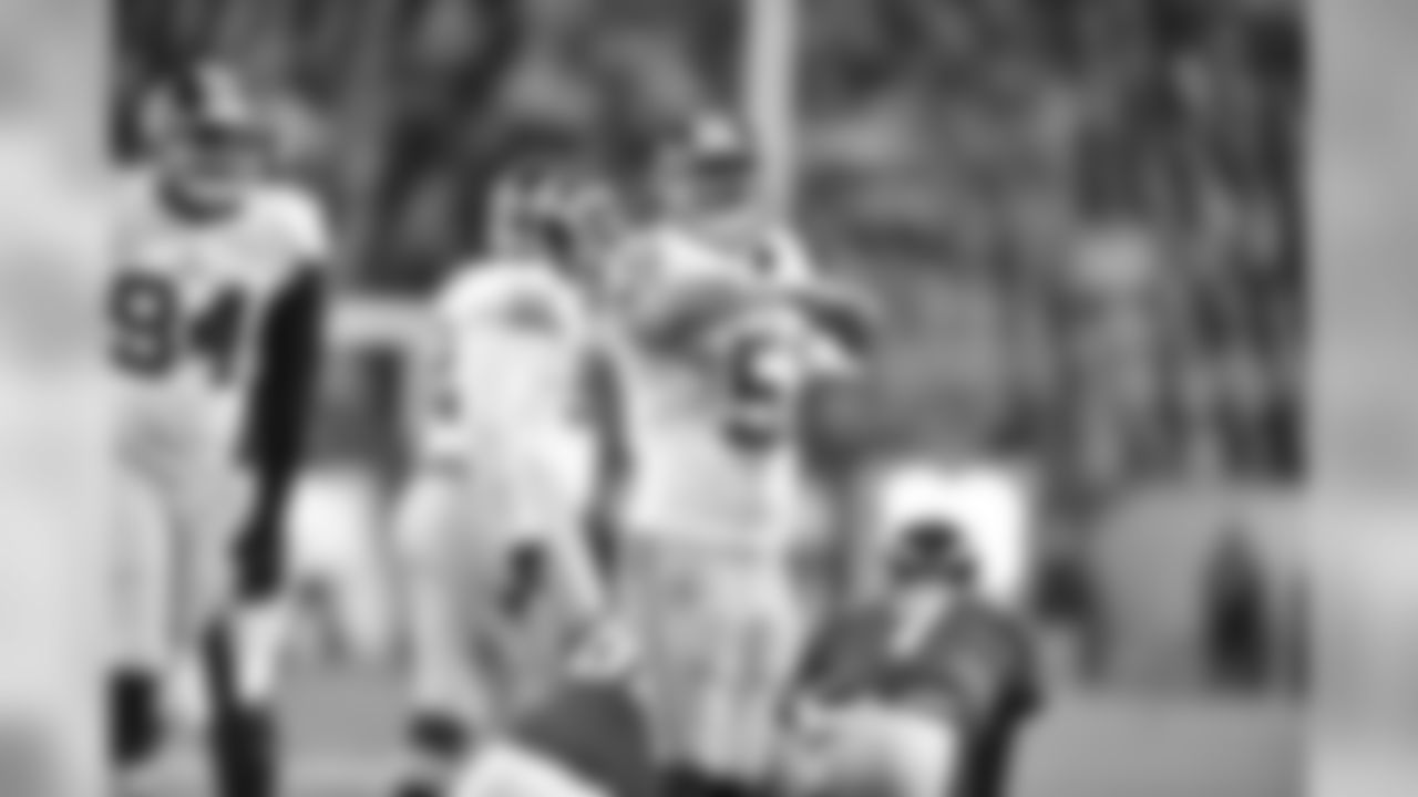 LB Will Compton: 718 Snaps