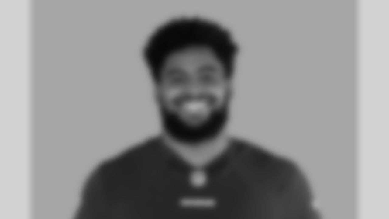 LB Nico Marley