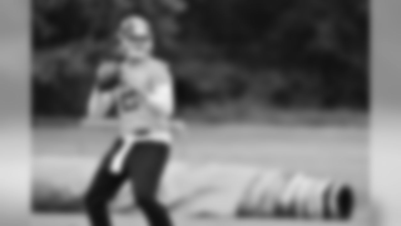 QB Nate Sudfeld