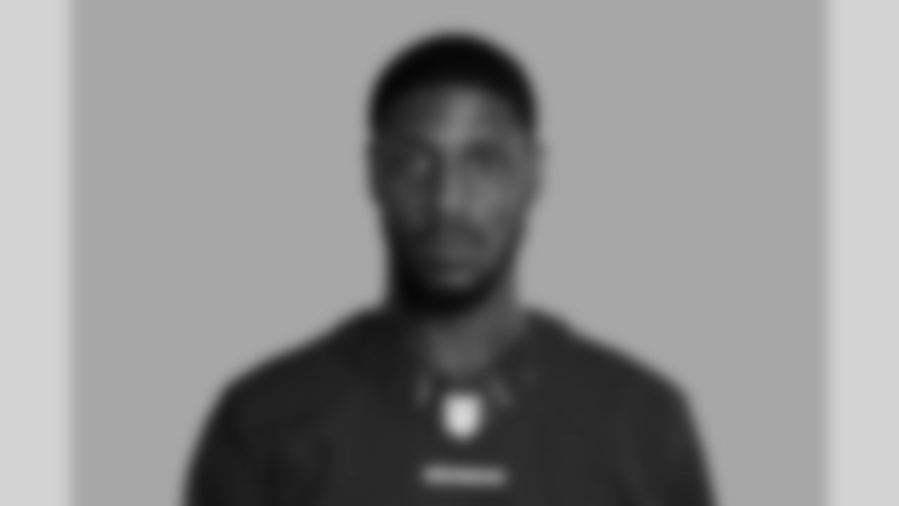 WR James Quick