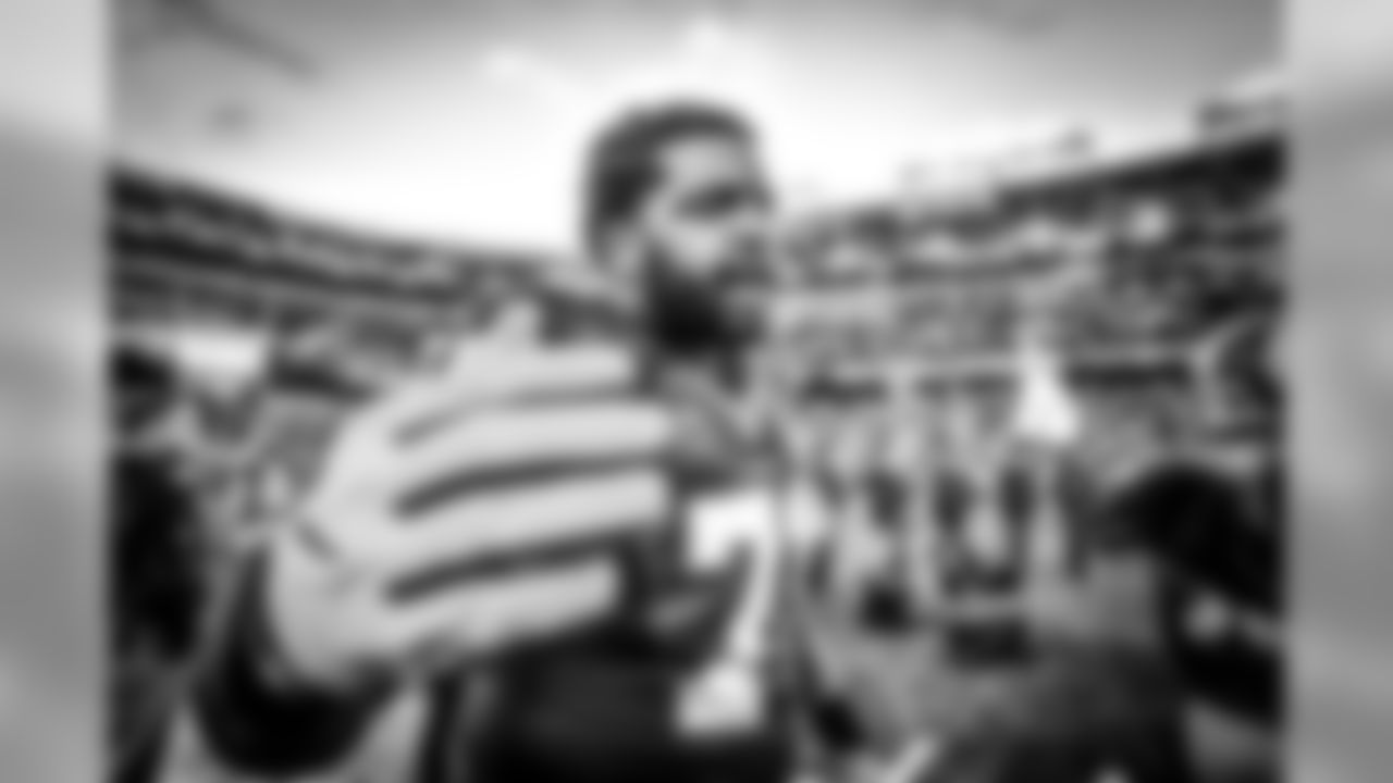 OT Trent Williams