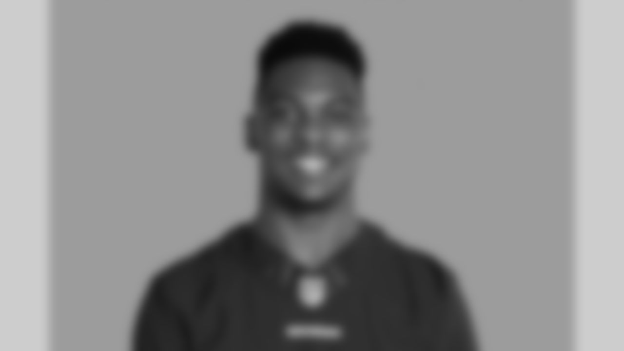 S Montae Nicholson
