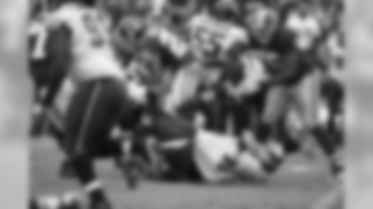 RB Chris Thompson