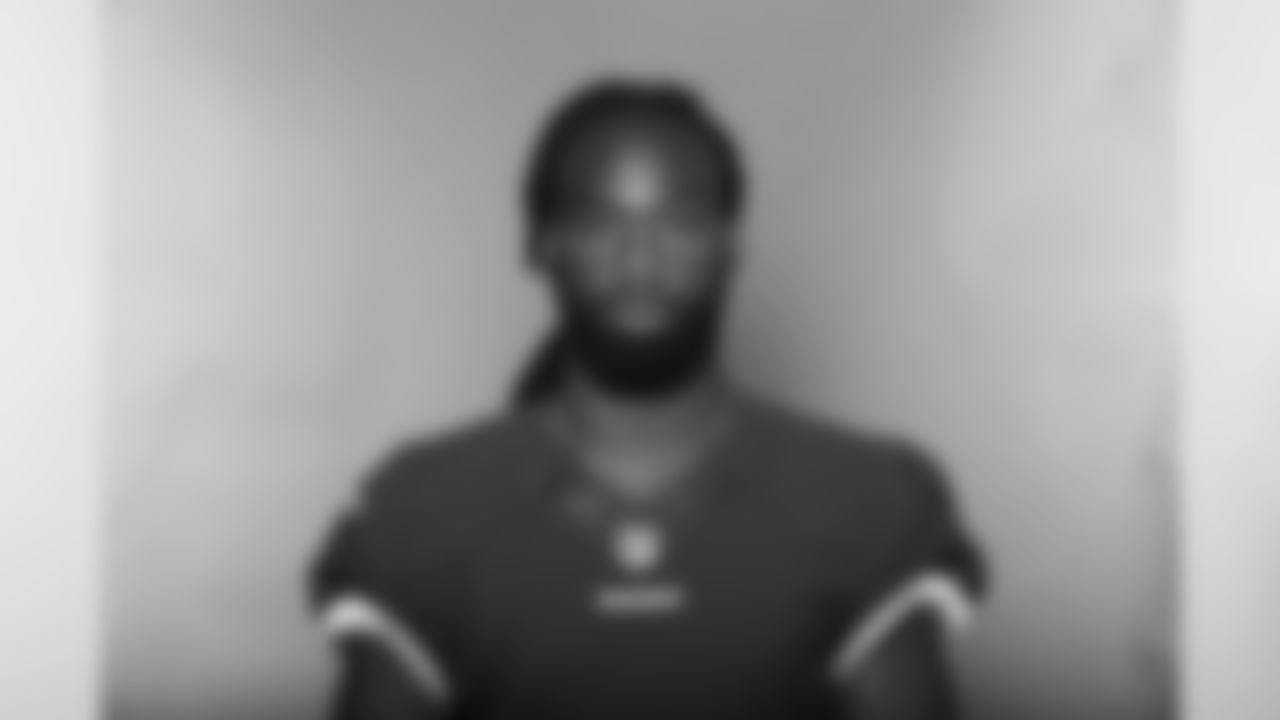 RB Matt Jones