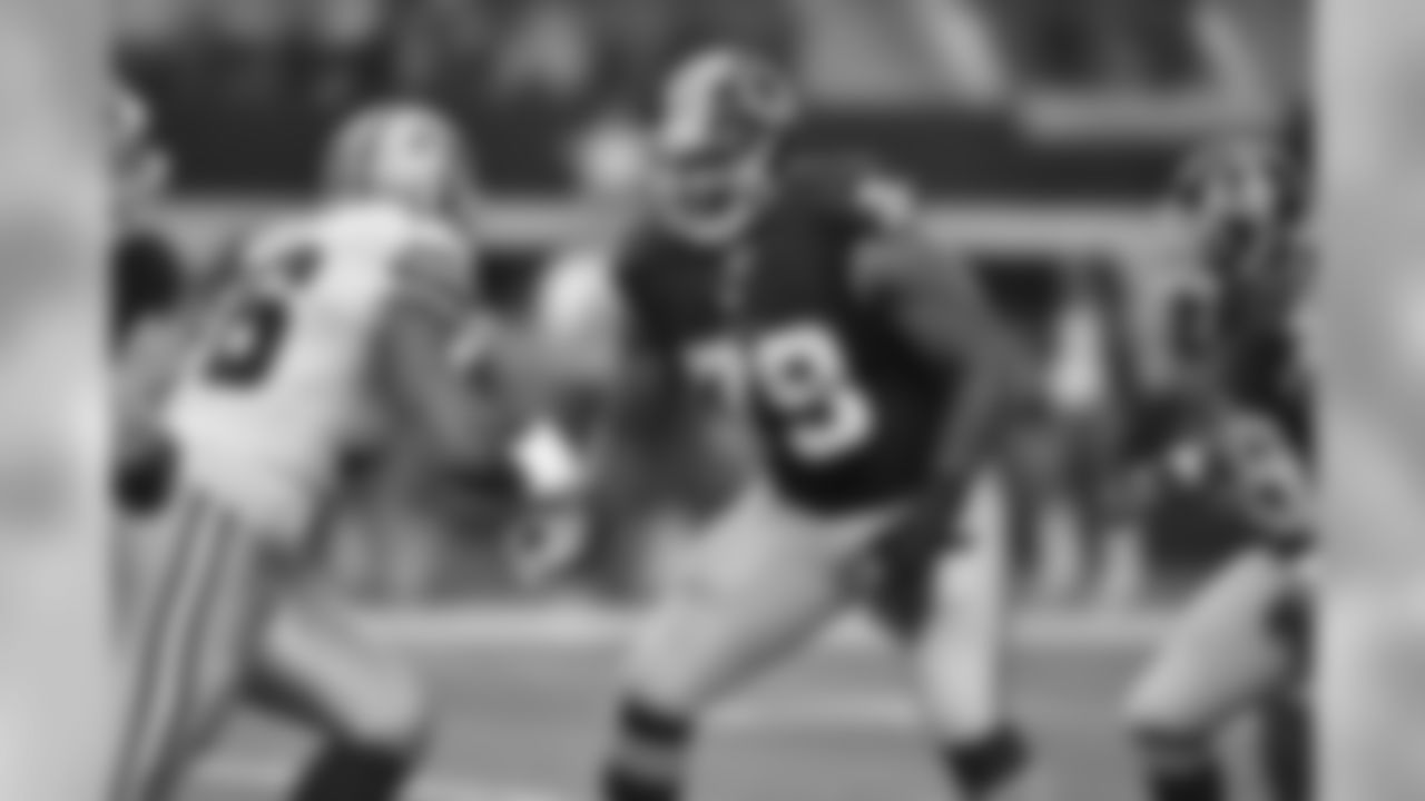 OL Ty Nsekhe