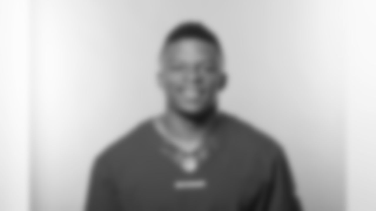 RB Chris Thompson