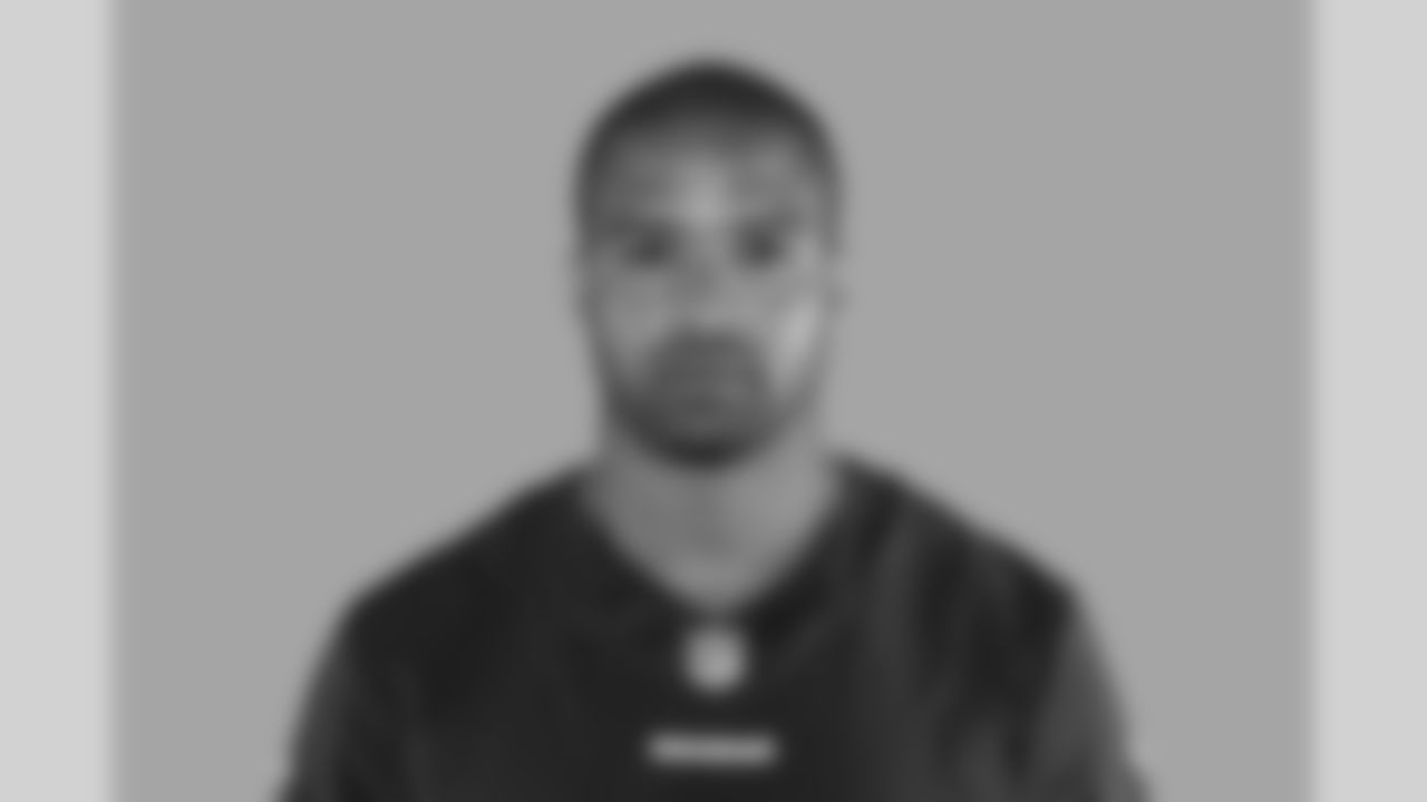 LB Chris Carter
