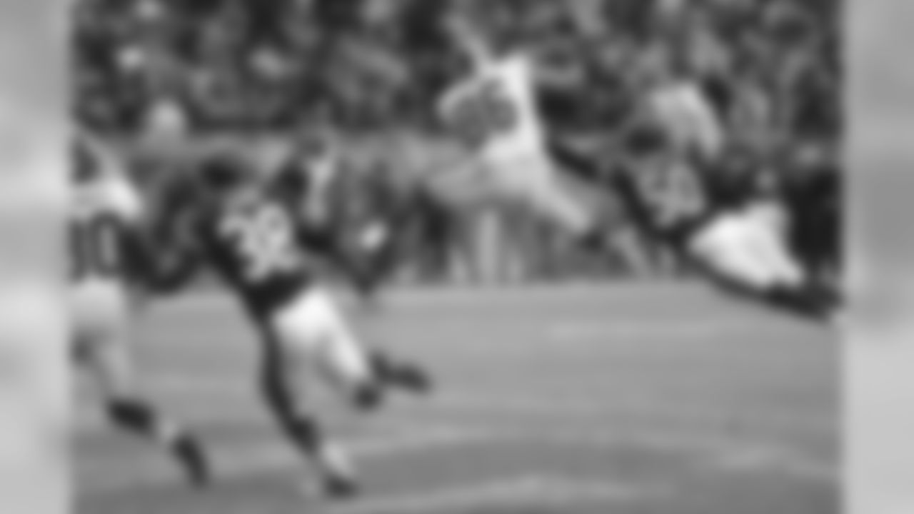 Jordan Reed (11 Rec. Touchdowns)
