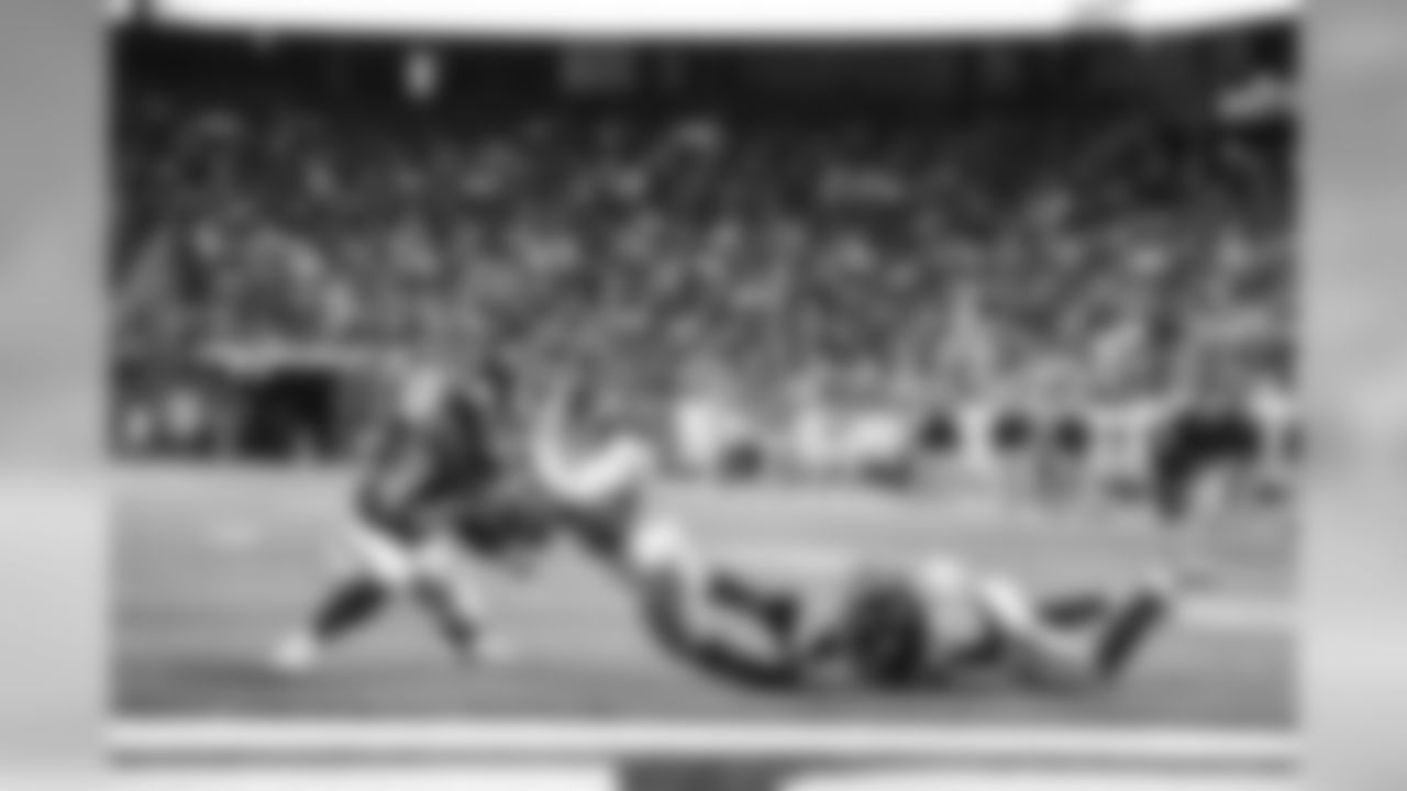 Chris Thompson (35 receptions)