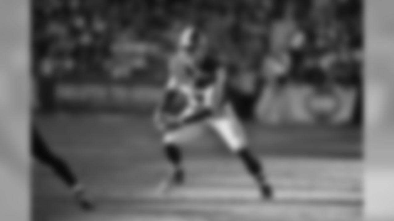 LB Trent Murphy: 672 Snaps