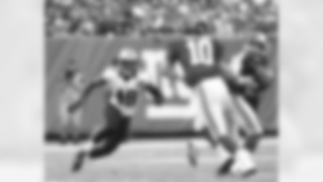 As a rookie, Bell recorded 87 combined tackles and two forced fumbles.