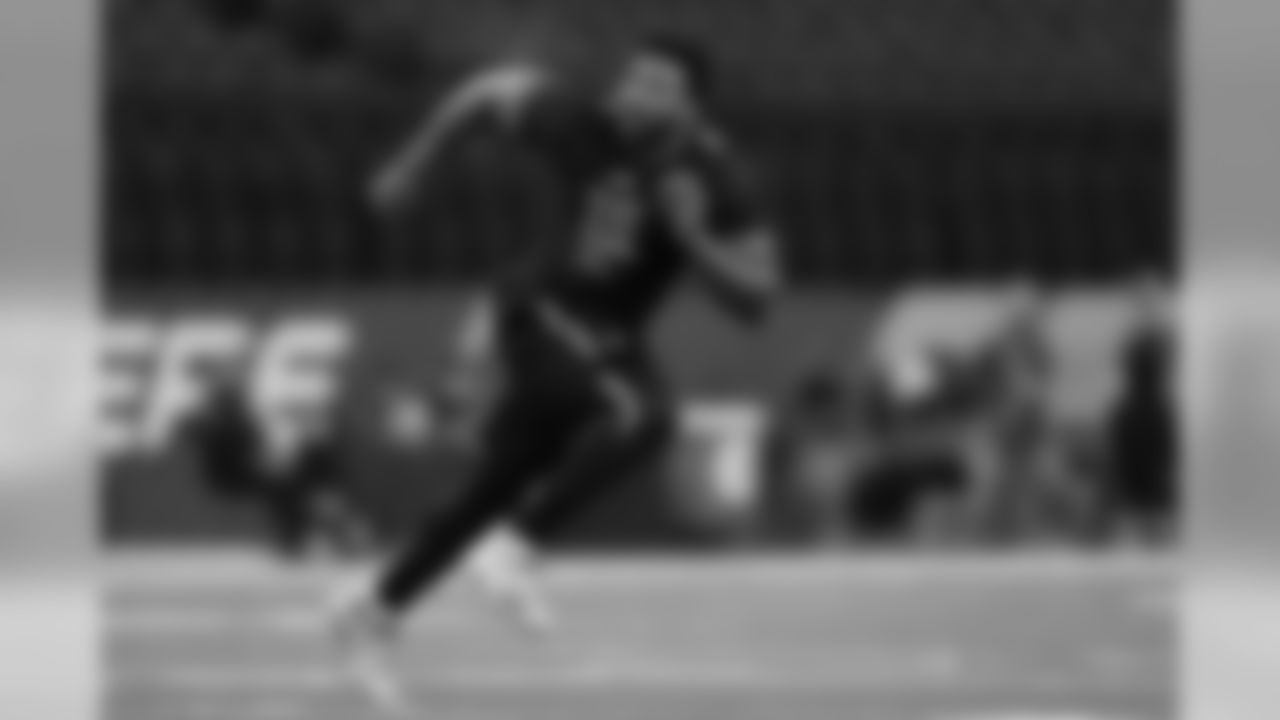 DE Myles Garrett