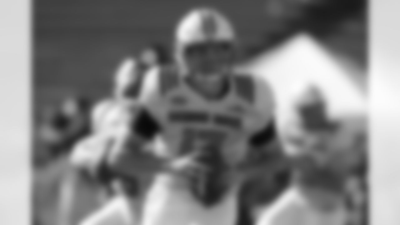 Quarterback Josh Allen of Wyoming