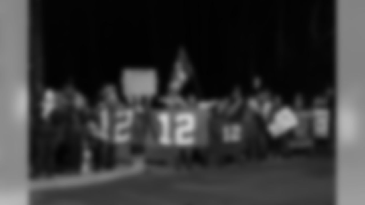 wk19_vs_falcons_photoblog_57_0.jpg