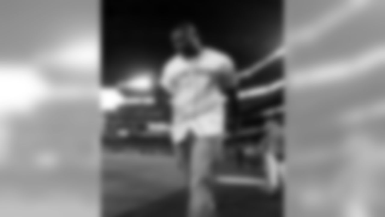 Long Snapper Rick Lovato