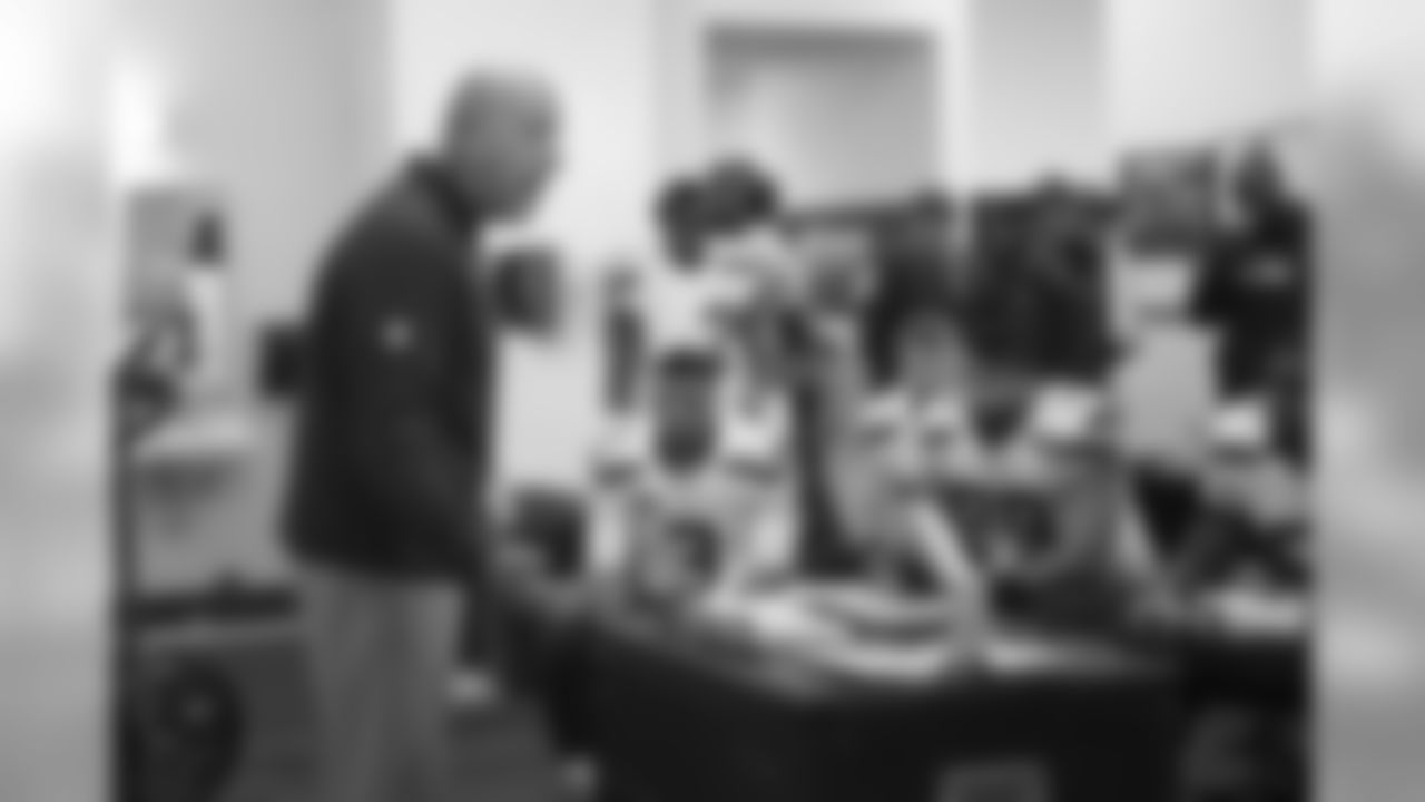 On the other side of the locker room, Tom Cable addressed the offense.
