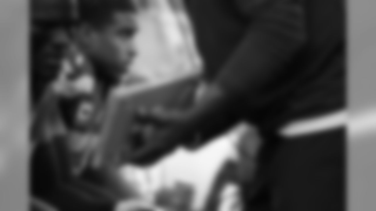 hawks_niners_2015-1199.jpg