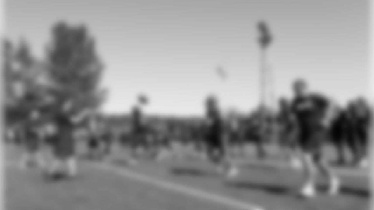 cst_es1g0869.jpg