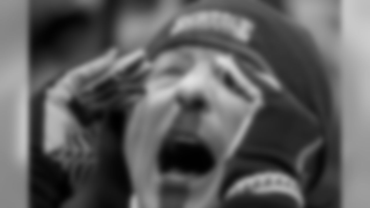 Seahawks fans brought the noise in an attempt to rattle Cleveland quarterback Johnny Manziel.