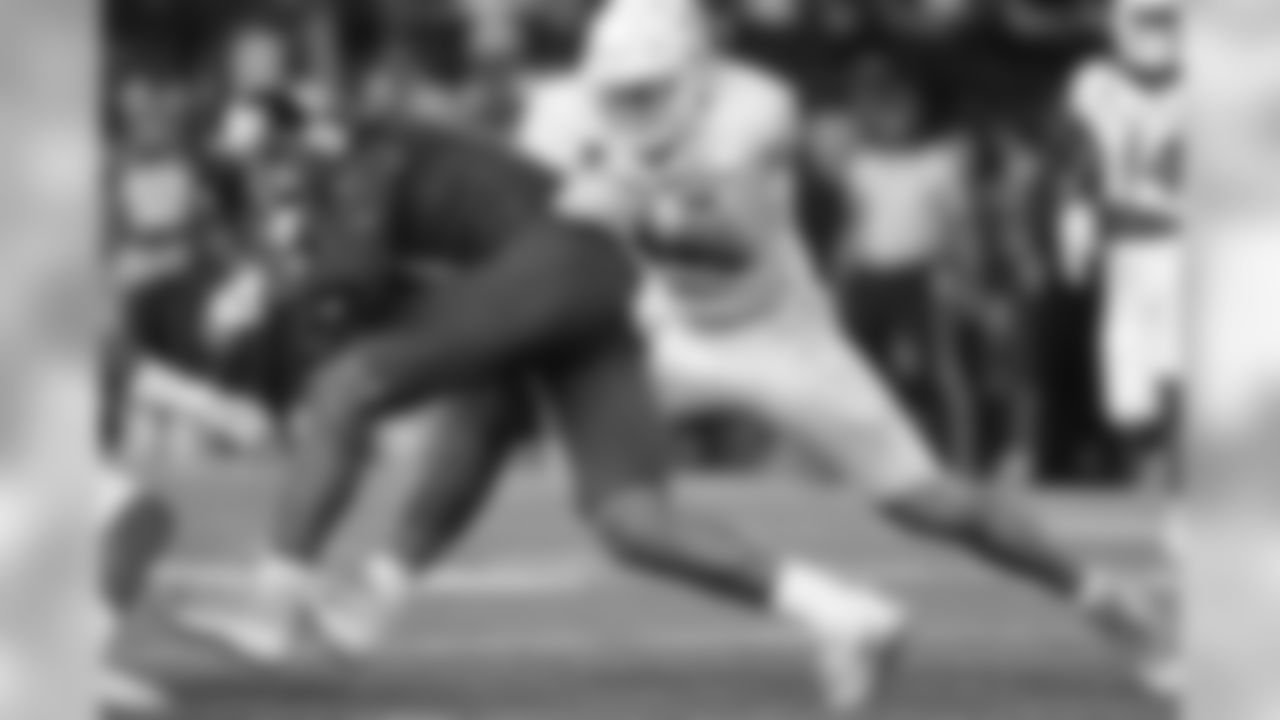 3. Leighton Vander Esch, Boise State