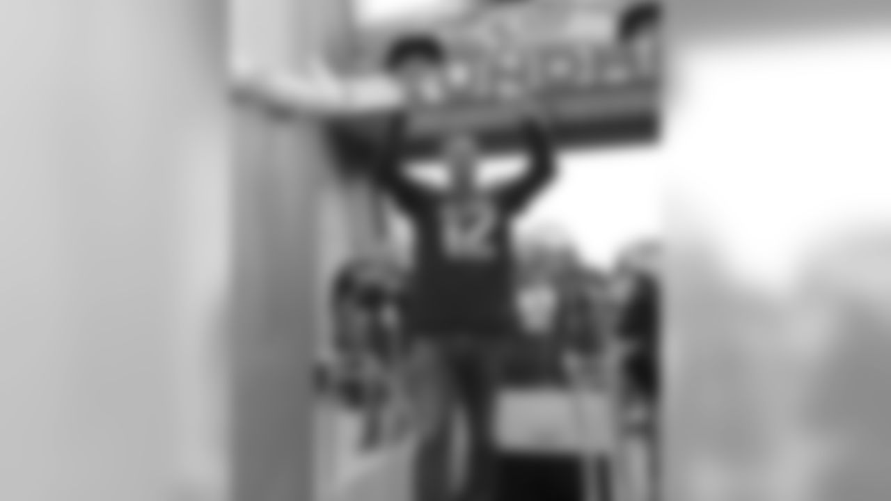 lm_llm40766_0.jpg