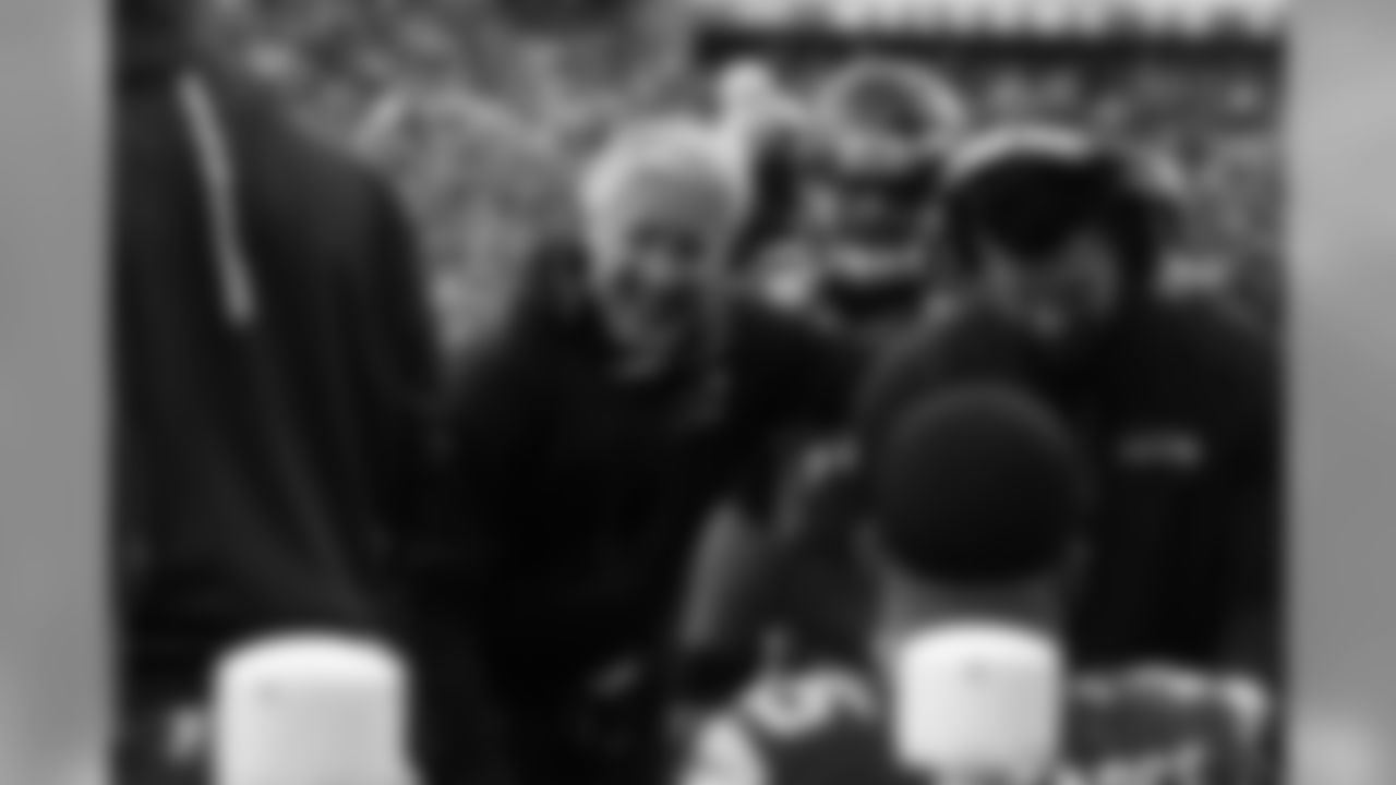 hawks_niners_2015-1338.jpg