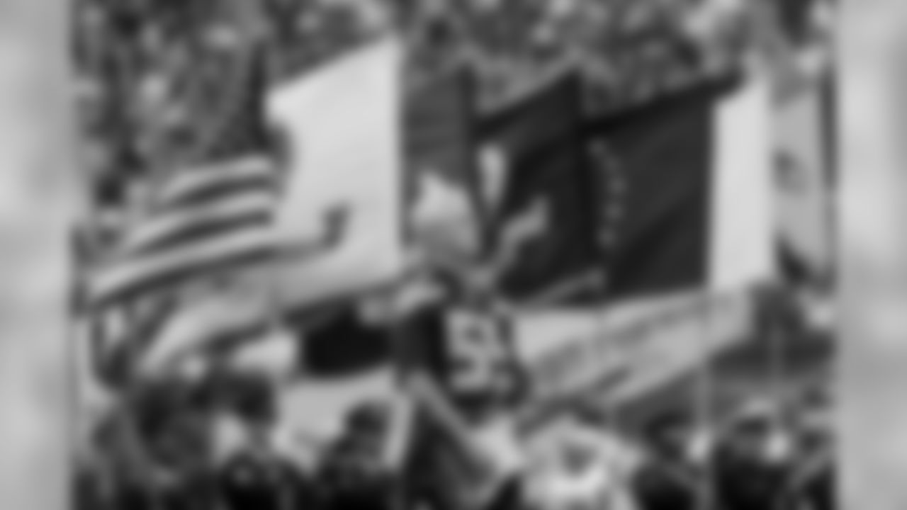 eye_wk_2_49ers_16_0.jpg