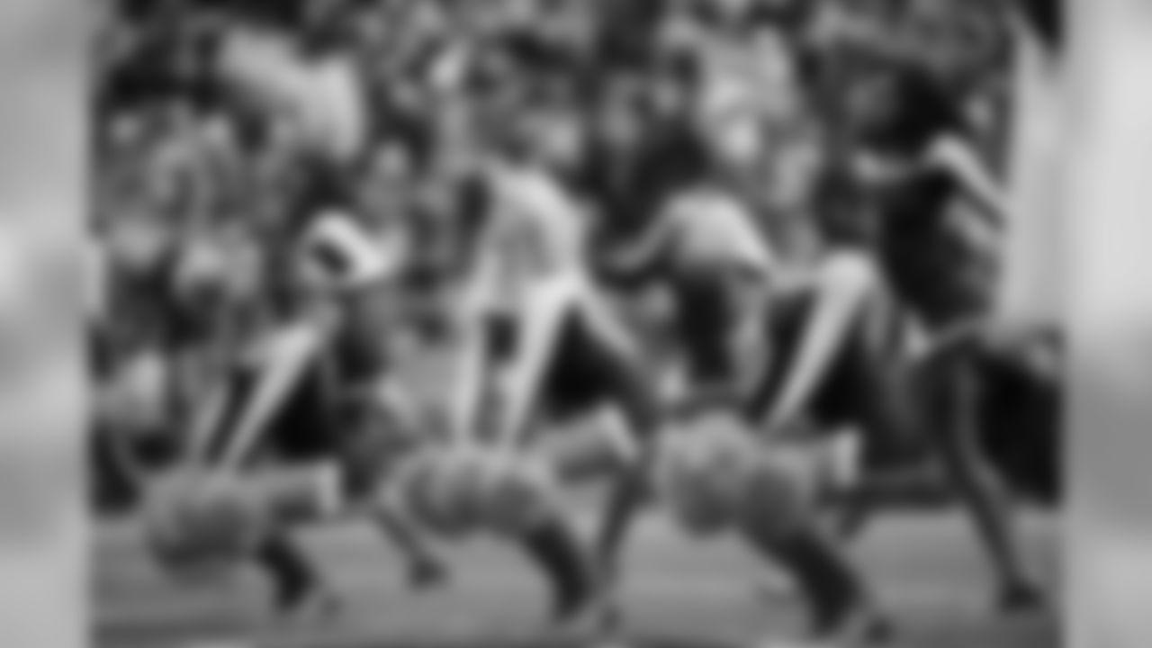 20161016_seagals_falcons_janegphoto-205.jpg