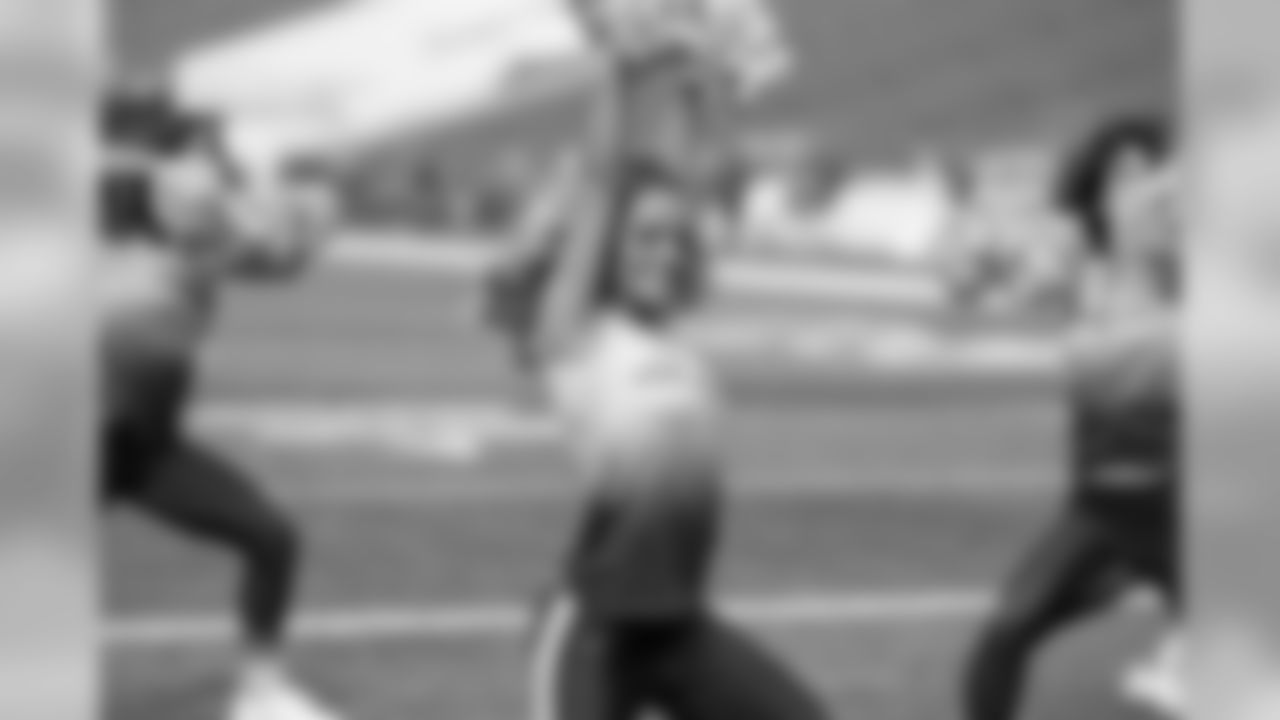 20171001_seagals_colts_janegphoto-7_1.jpg