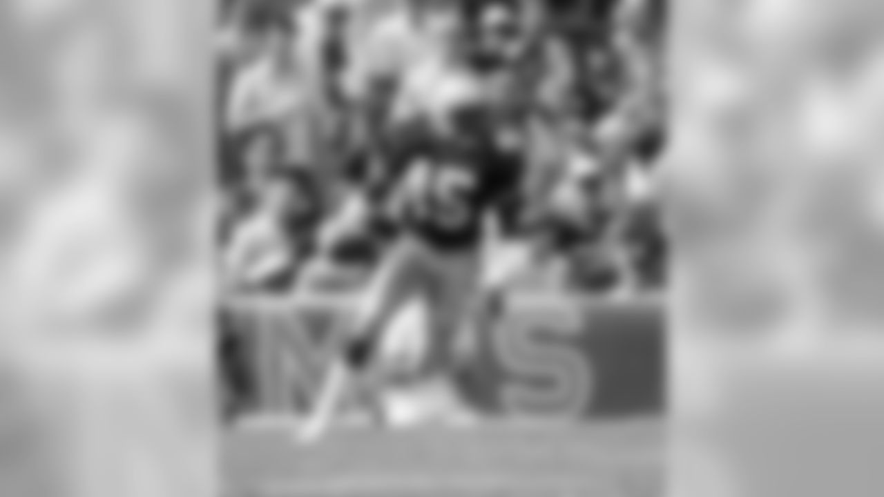 1984_miami_divisional_easley_kenny7.jpg