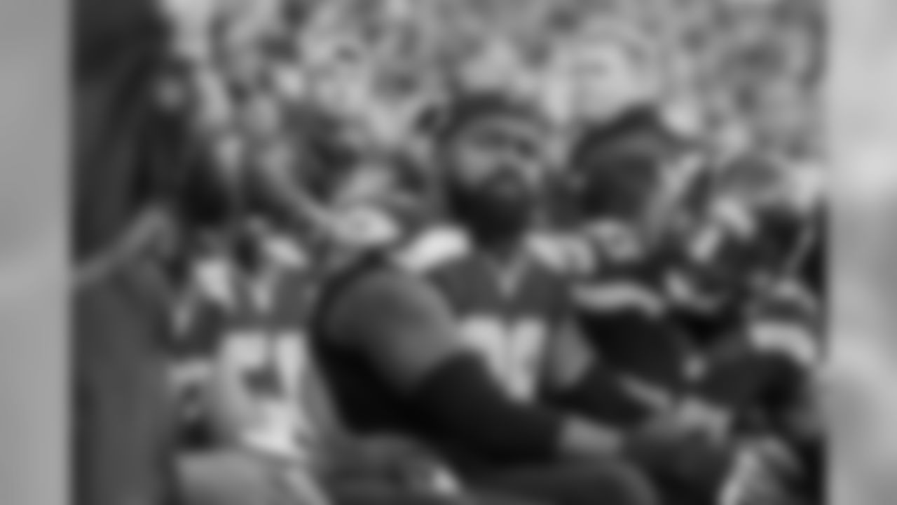tempSeahawksSideline_vs_49ers-48.jpg