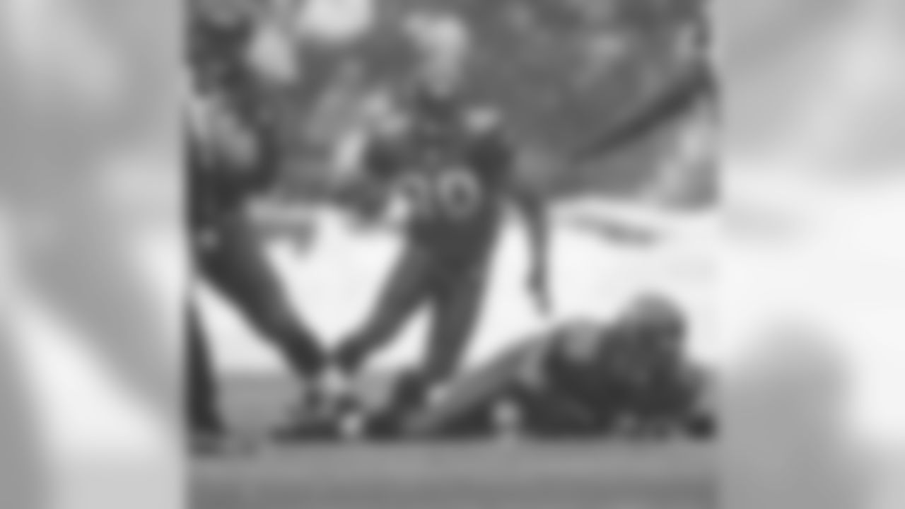 Mo Morris ran for 116 yards in the snow.