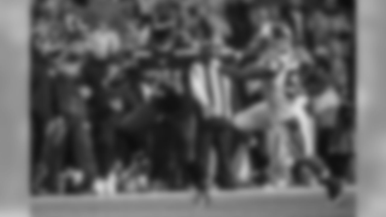 tempAction_011015-59.jpg