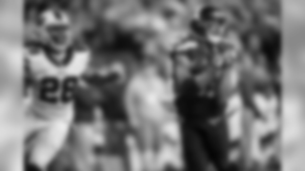 Seattle receiver Doug Baldwin hauled in a 50-yard deep pass from Russell Wilson to set up the Seahawks first touchdown.