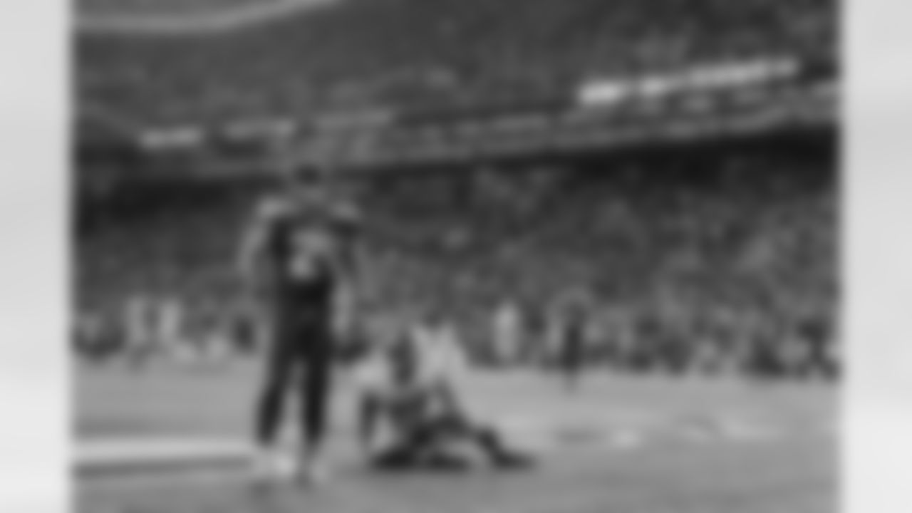 So. Beastly. Marshawn Lynch stands tall after his fourth rushing touchdown of the afternoon, this one a 16-yard scamper up the middle to give the Seahawks a 31-17 advantage in the fourth quarter.