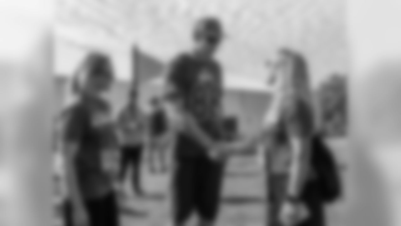 170128_pro_bowl_fans_day_four-19.jpg