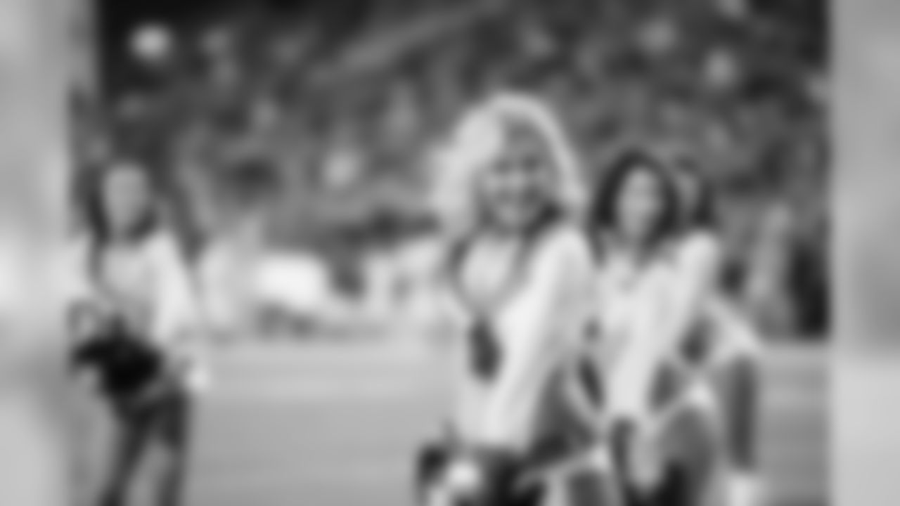 20161108_seagal_bills_janegphoto-113.jpg
