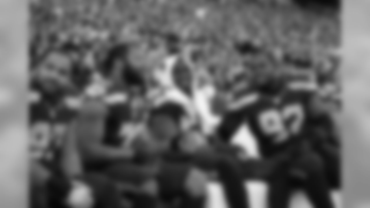 hawks_niners_2015-1695.jpg