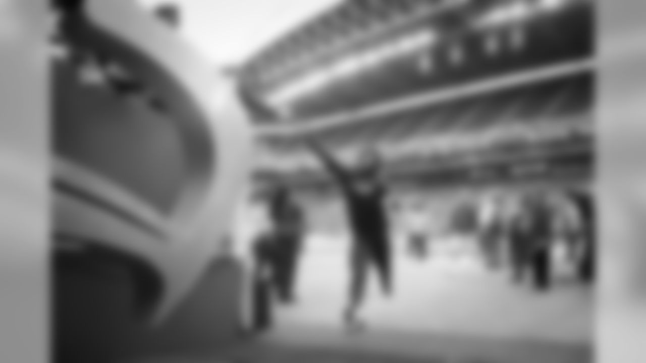 Receiver Tyler Lockett only slows down to acknowledge 12s, as he did when sprinting back to the locker room after getting loose 90 minutes before kickoff.