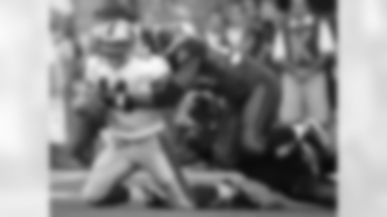 Week 2 - Seahawks vs 49ers Photos