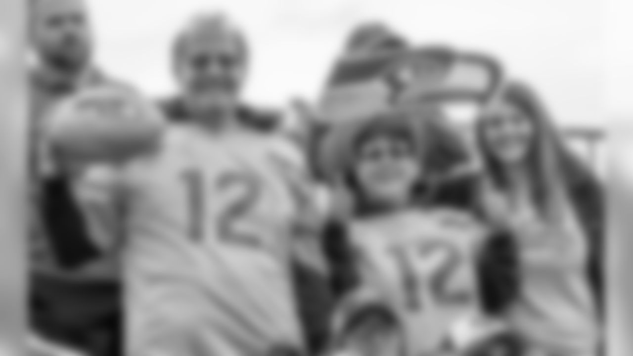 170127_pro_bowl_fans_day_three-1.jpg