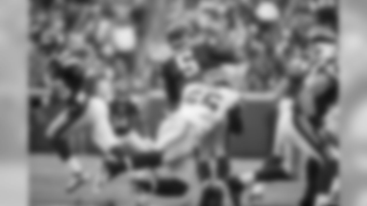 Seattle rookie linebacker Frank Clark notched a sack of Minnesota's Teddy Bridgewater for a five-yard loss at the end of the first quarter.