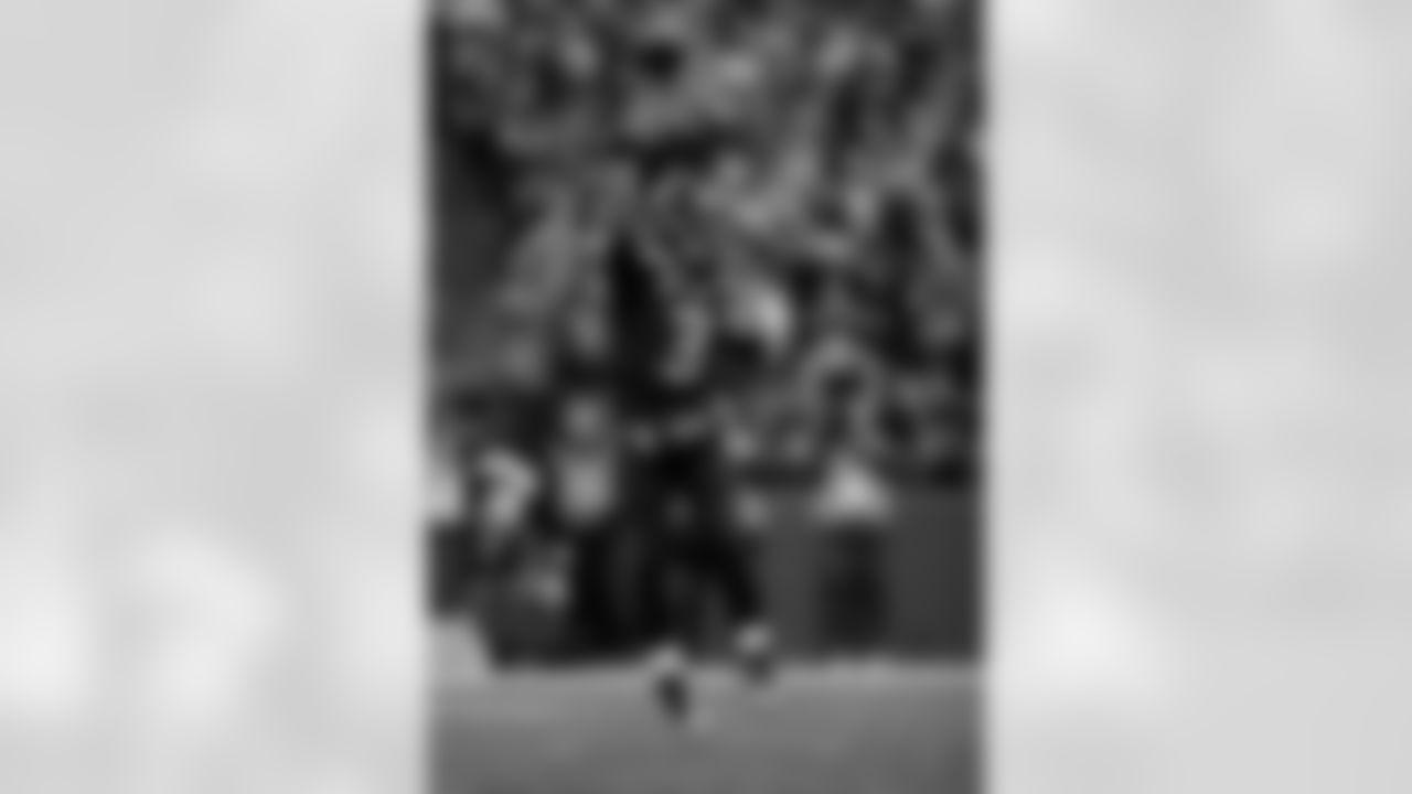russellwilson_passing-15.jpg