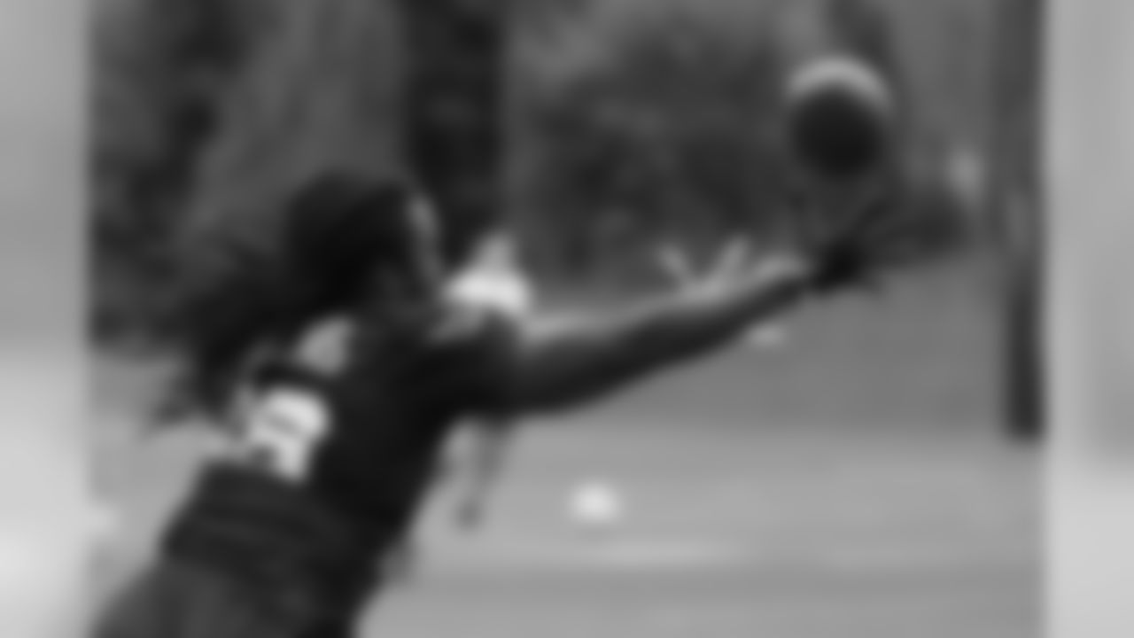 36_alex_collins_practice.jpg